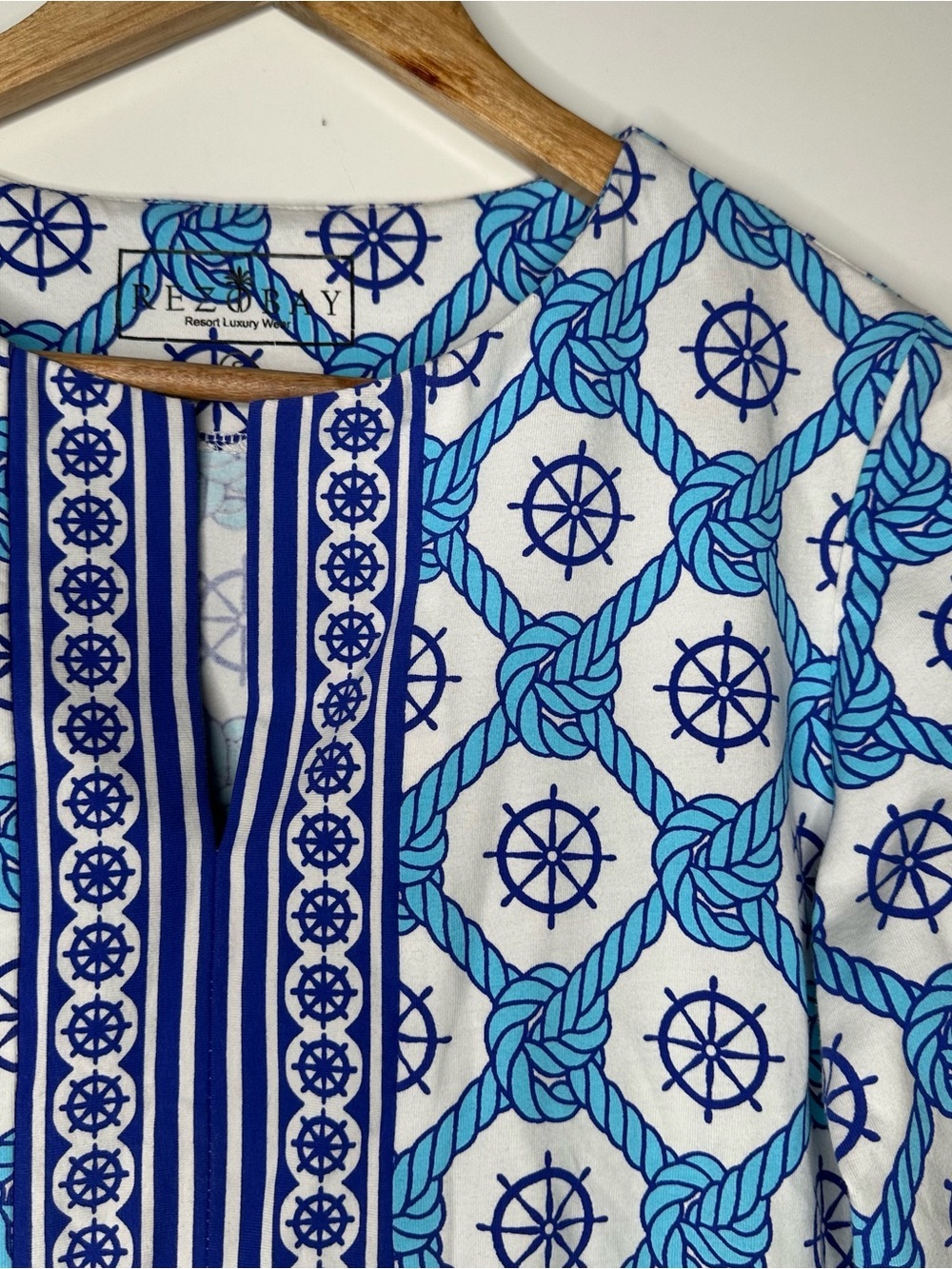 REZOBAY Luxury Resort Wear Nautical Ship Wheel Rope Print Tunic Top Size Small - Picture 3 of 9
